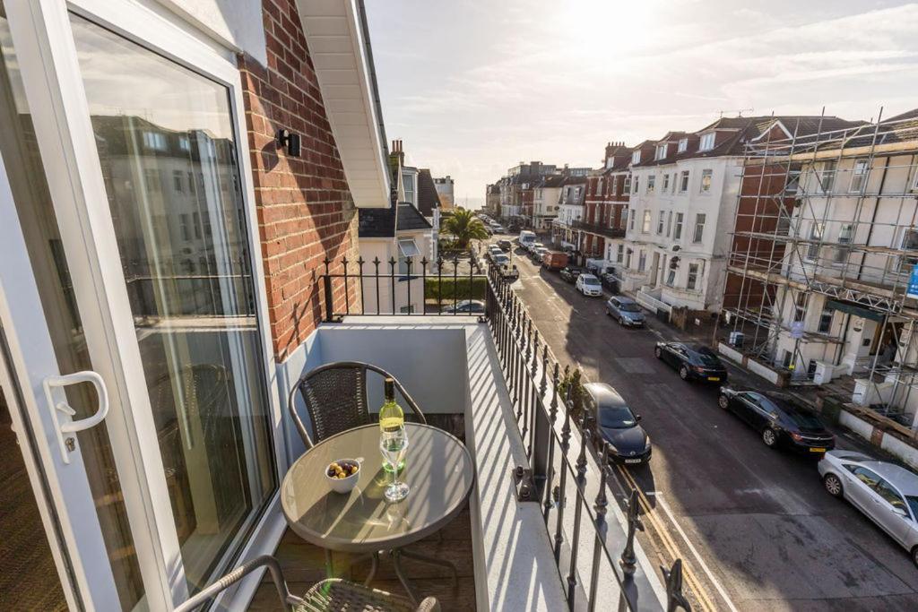 Ferienwohnung Sea Breeze - Coast Bournemouth Exterior foto